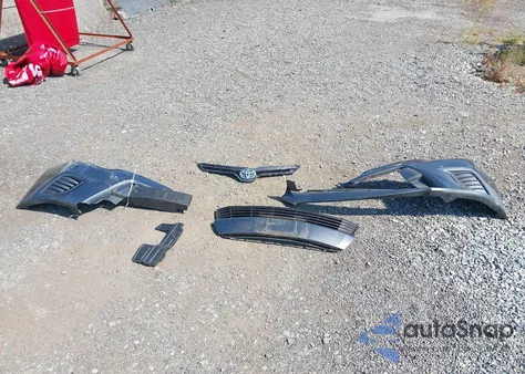 2015 Toyota Corolla Le from USA, damaged, VIN 2T1BURHE9FC435499